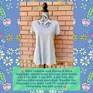 NWOT Lularoe Light Gray Perfect T Size Small